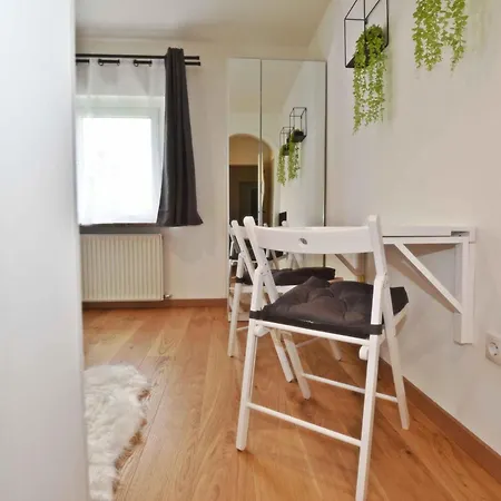 Apartmán R204 By Flataid And Near Lkh 24-7 Check In Štýrský Hradec